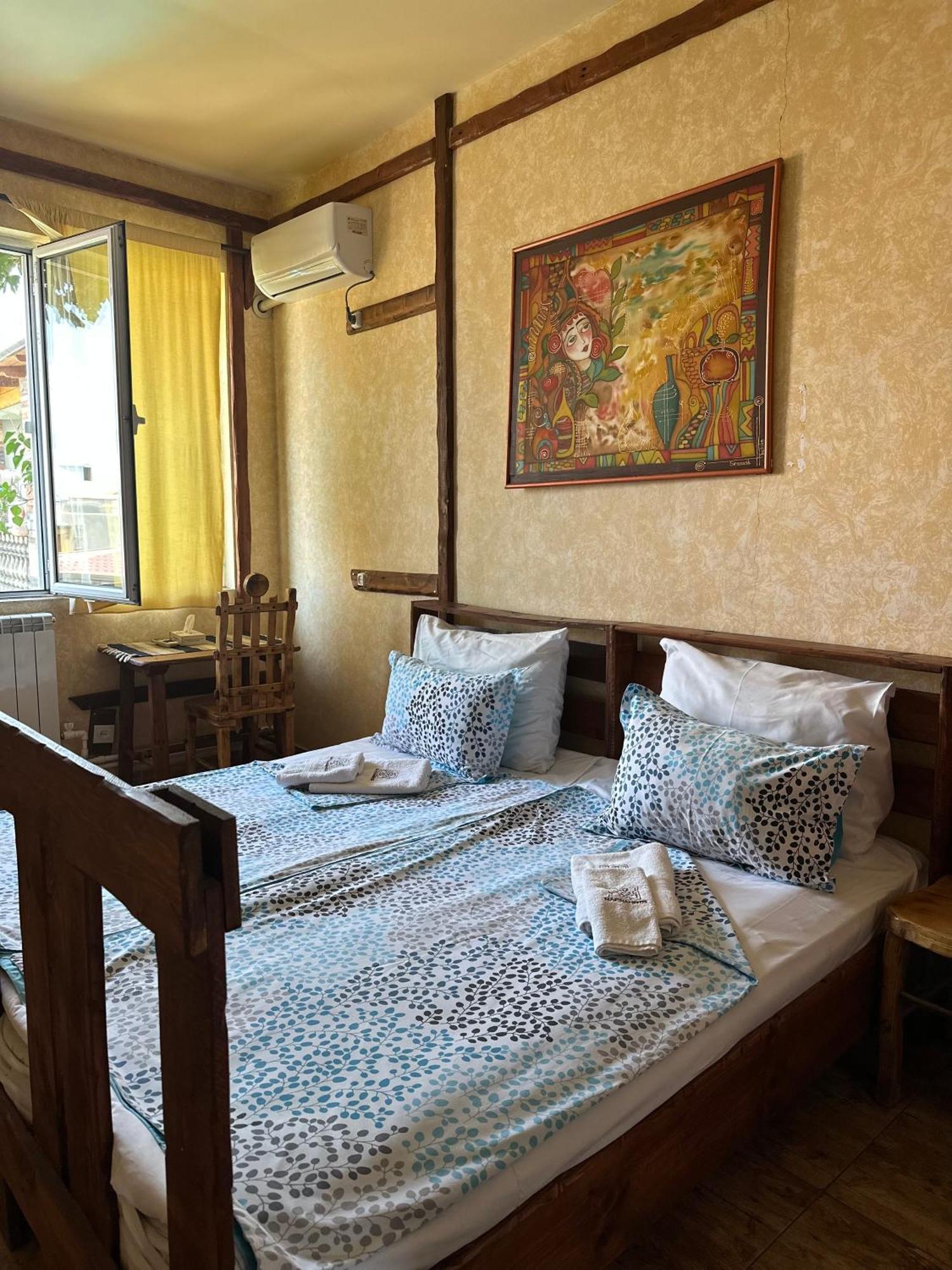 Machanents Art Hotel Vagharshapat Luaran gambar