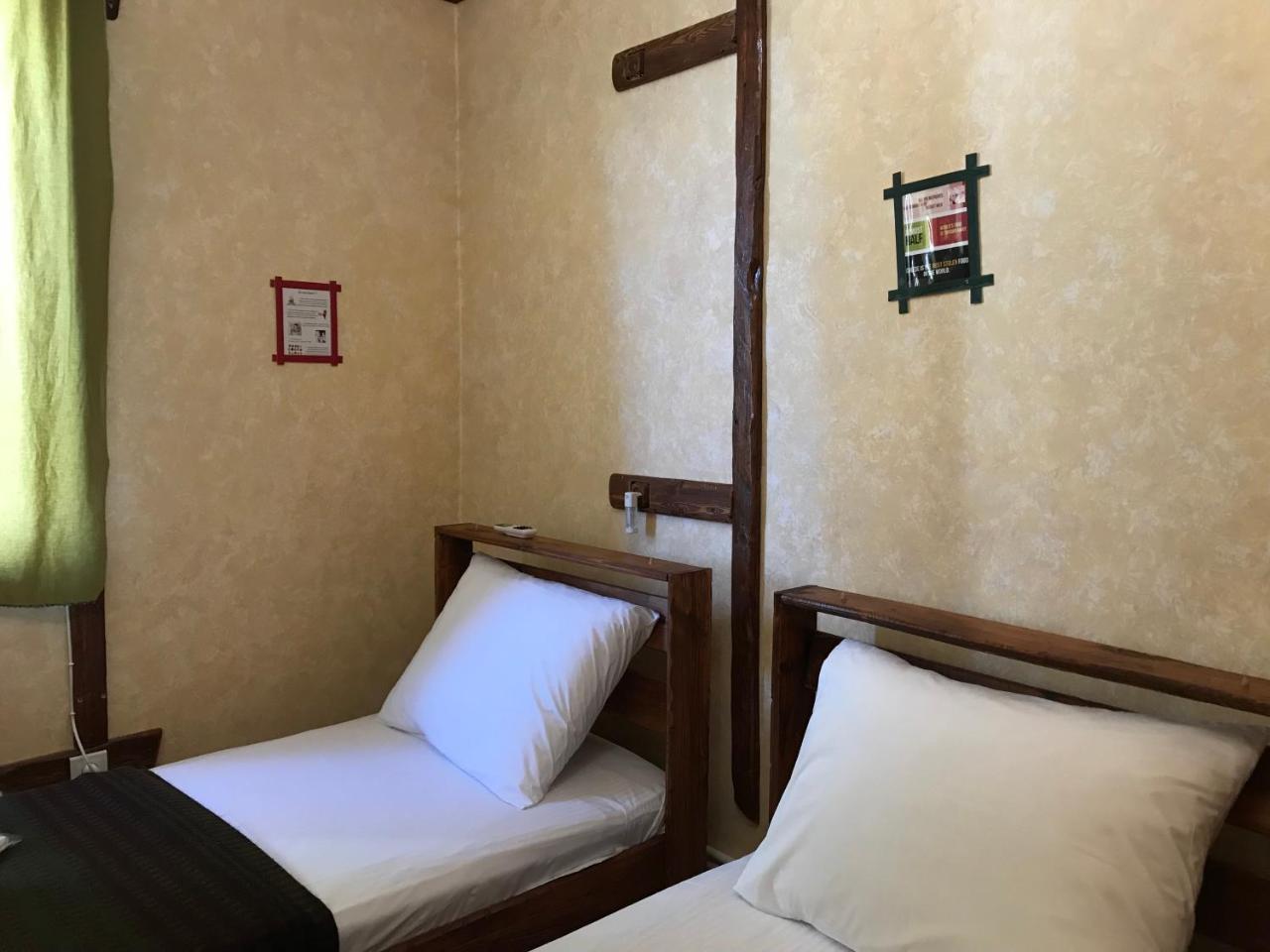 Machanents Art Hotel Vagharshapat Luaran gambar